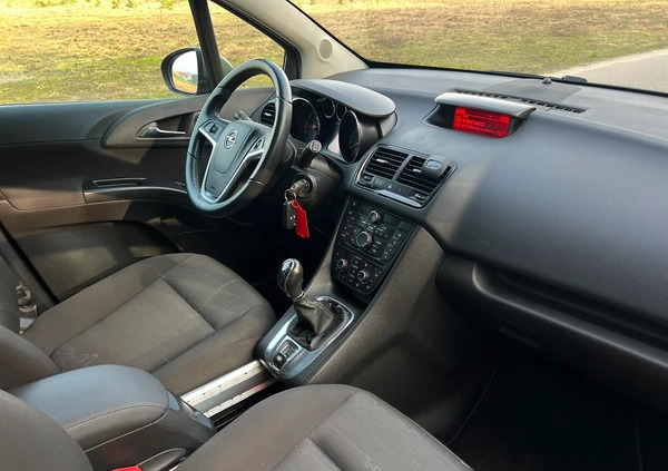 Opel Meriva cena 25900 przebieg: 160812, rok produkcji 2011 z Lębork małe 232